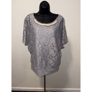 Maurices Top Blouse  Women Medium Lace Shell Gray Inner Knit Shirt Pearls Sequin
